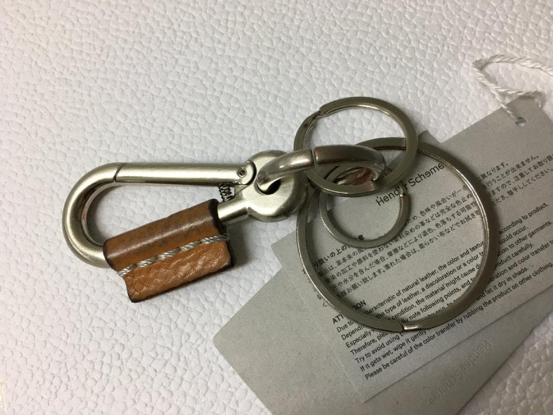 エンダースキーマ 人気 カラビナ キーリング キーホルダー タグあり