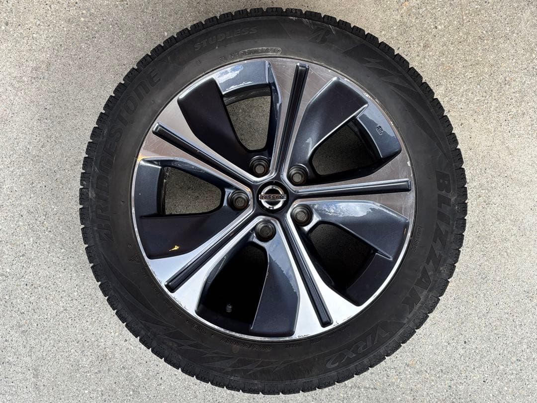 日産キックスeパワー 純正ホイール 205/55R17 スタッドレス 4本セット