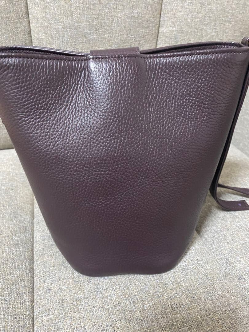 美品！philosophii ショルダーバッグ PAW キュイール・マッシュ　猫