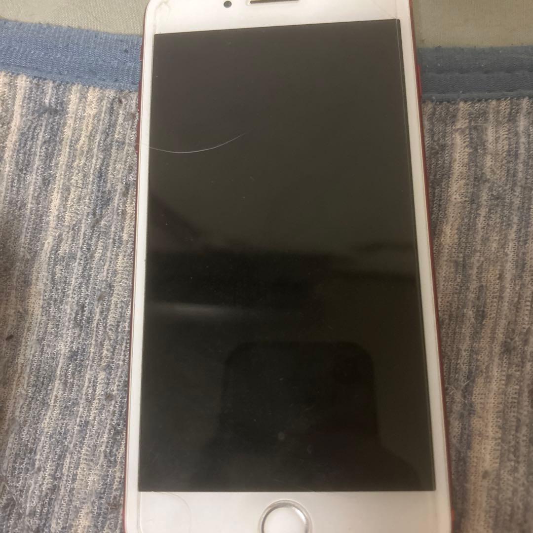 Apple iPhone 7 Plus レッド