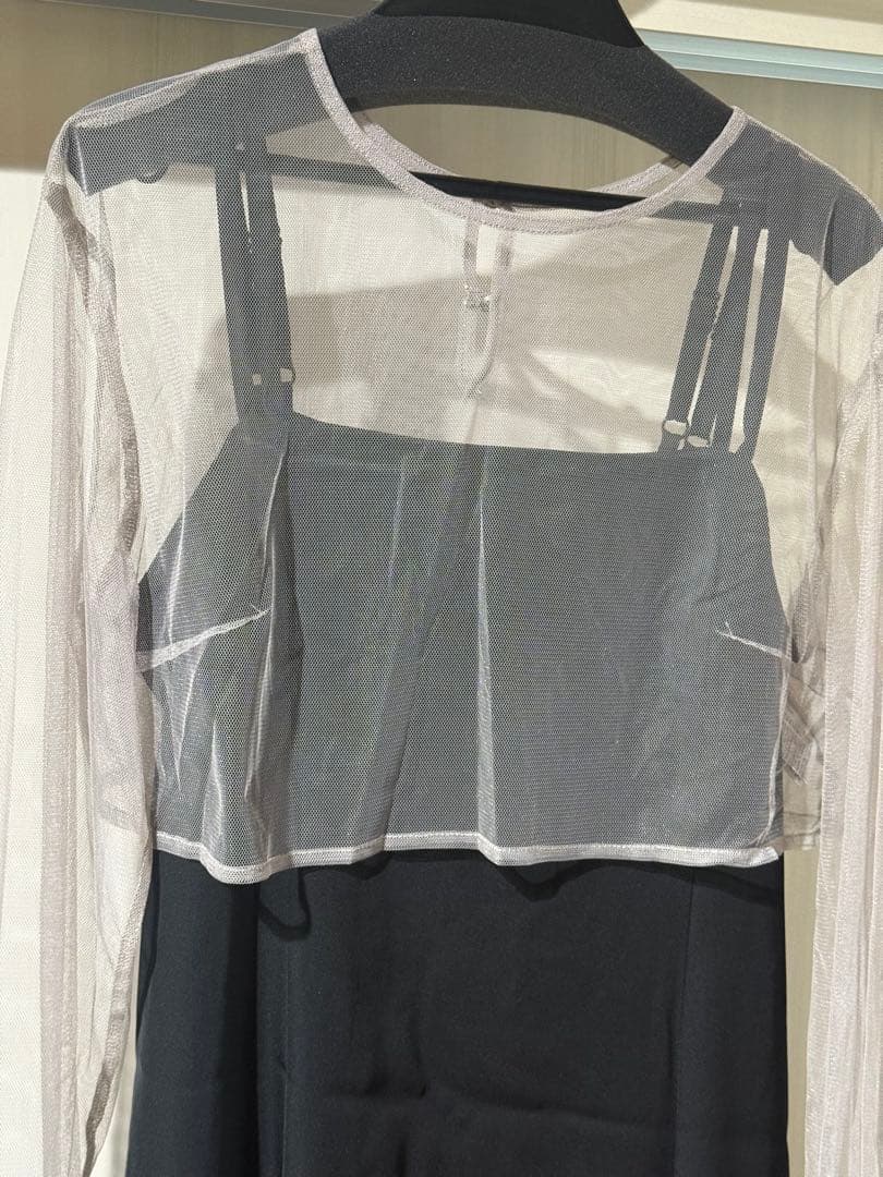 Many wayフリルドレス ブラック×ベージュ