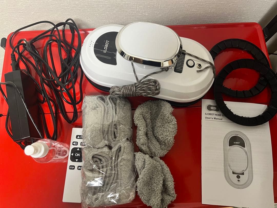 窓拭きロボット　2回使用　⭐︎値下げ交渉可⭐︎