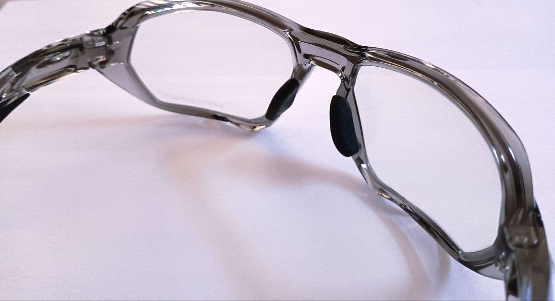 erimo1804382様 Oakley Plazma サングラス クリアグレー