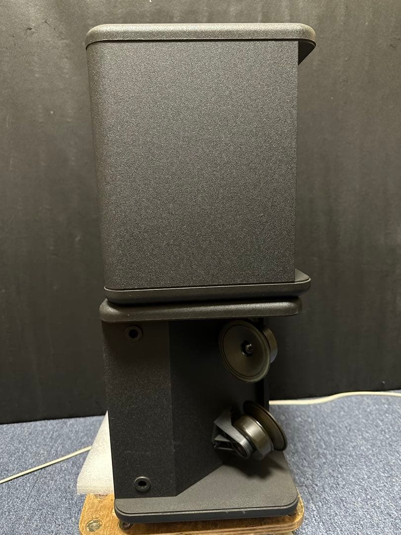 スピーカー・ウーファー Bose 301 AV