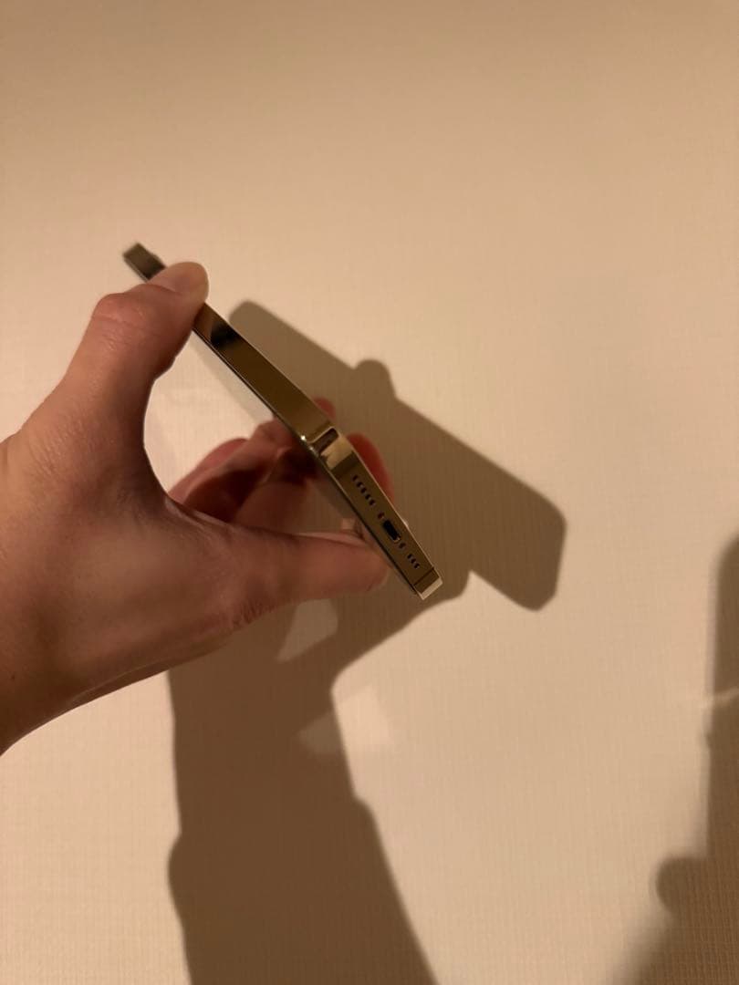 Apple iPhone 12 Pro 256G ゴールド 本体