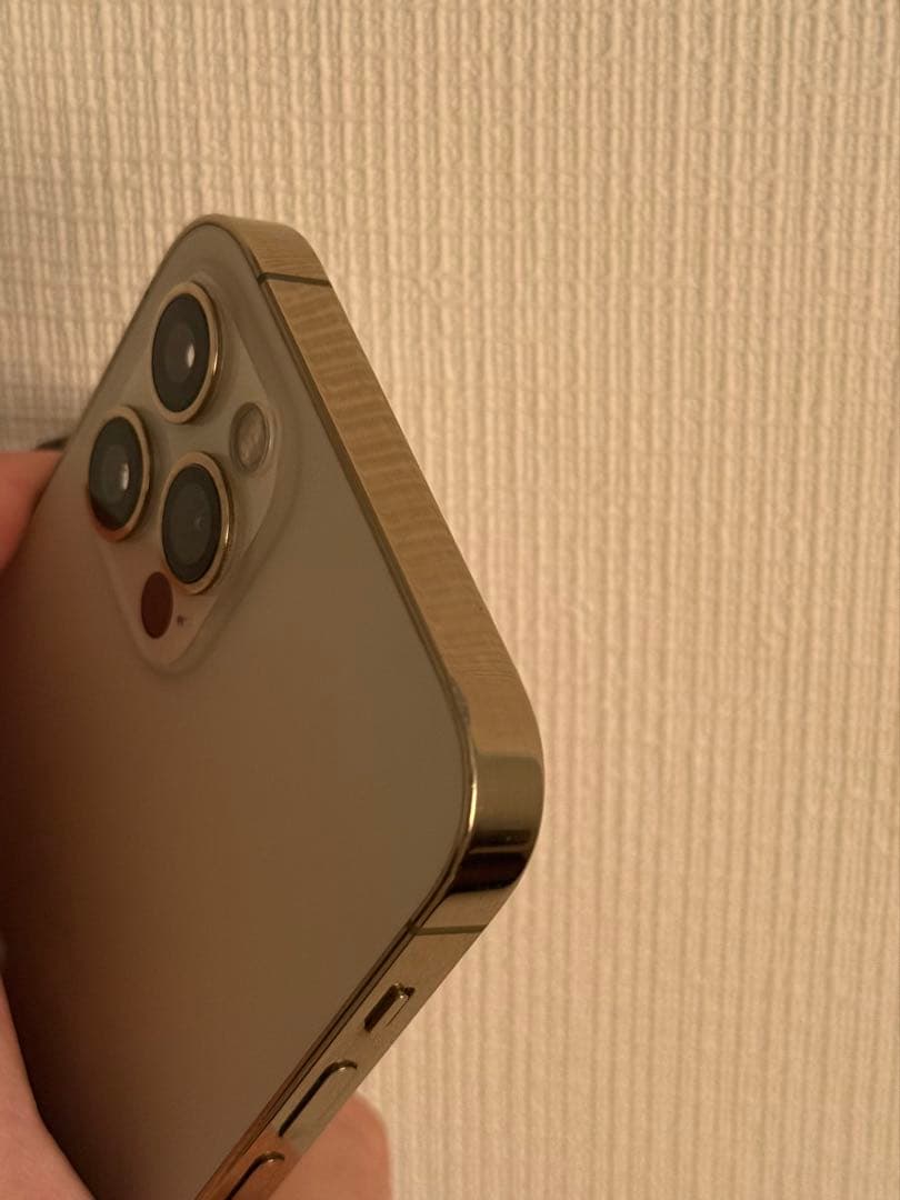 Apple iPhone 12 Pro 256G ゴールド 本体