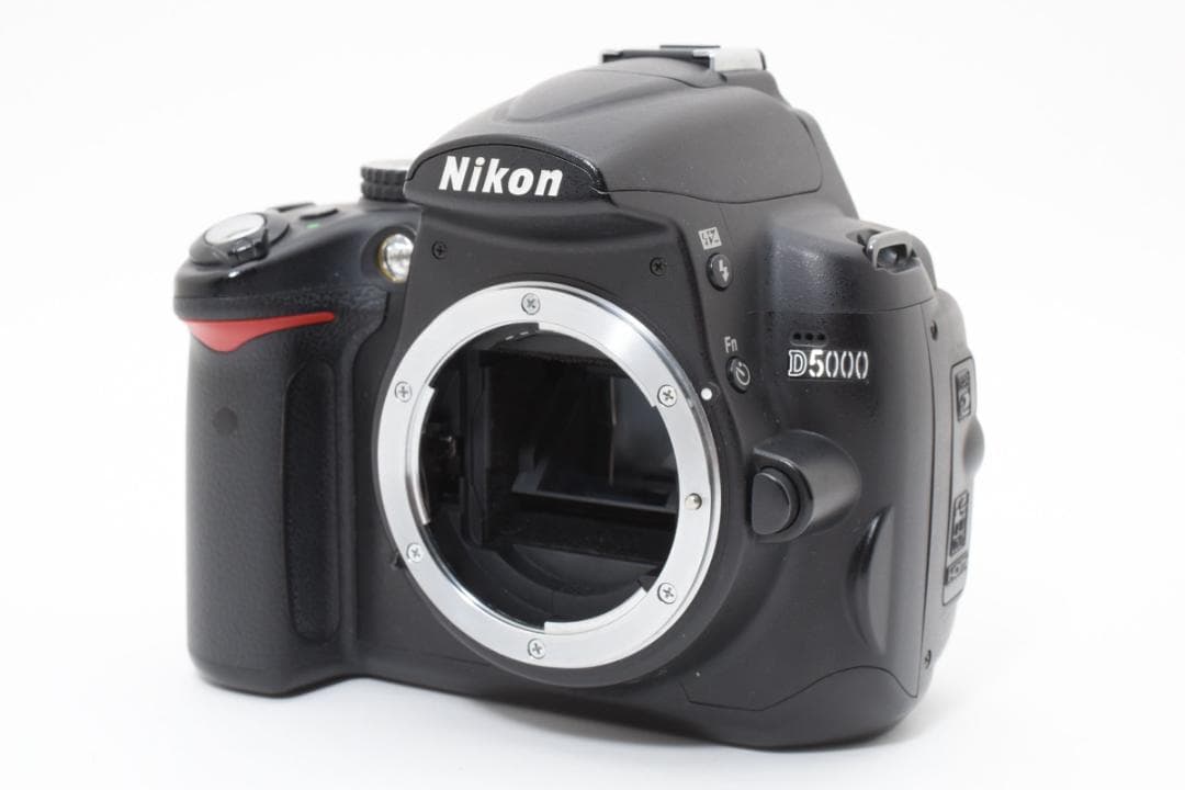 ★美品★Nikon ニコン D5000 ボディ #20907