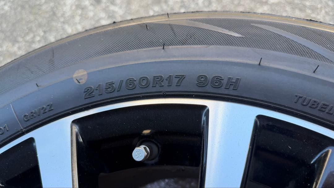 トヨタ エスティマ 50系 純正17インチ 夏タイヤブリヂストン レグノ