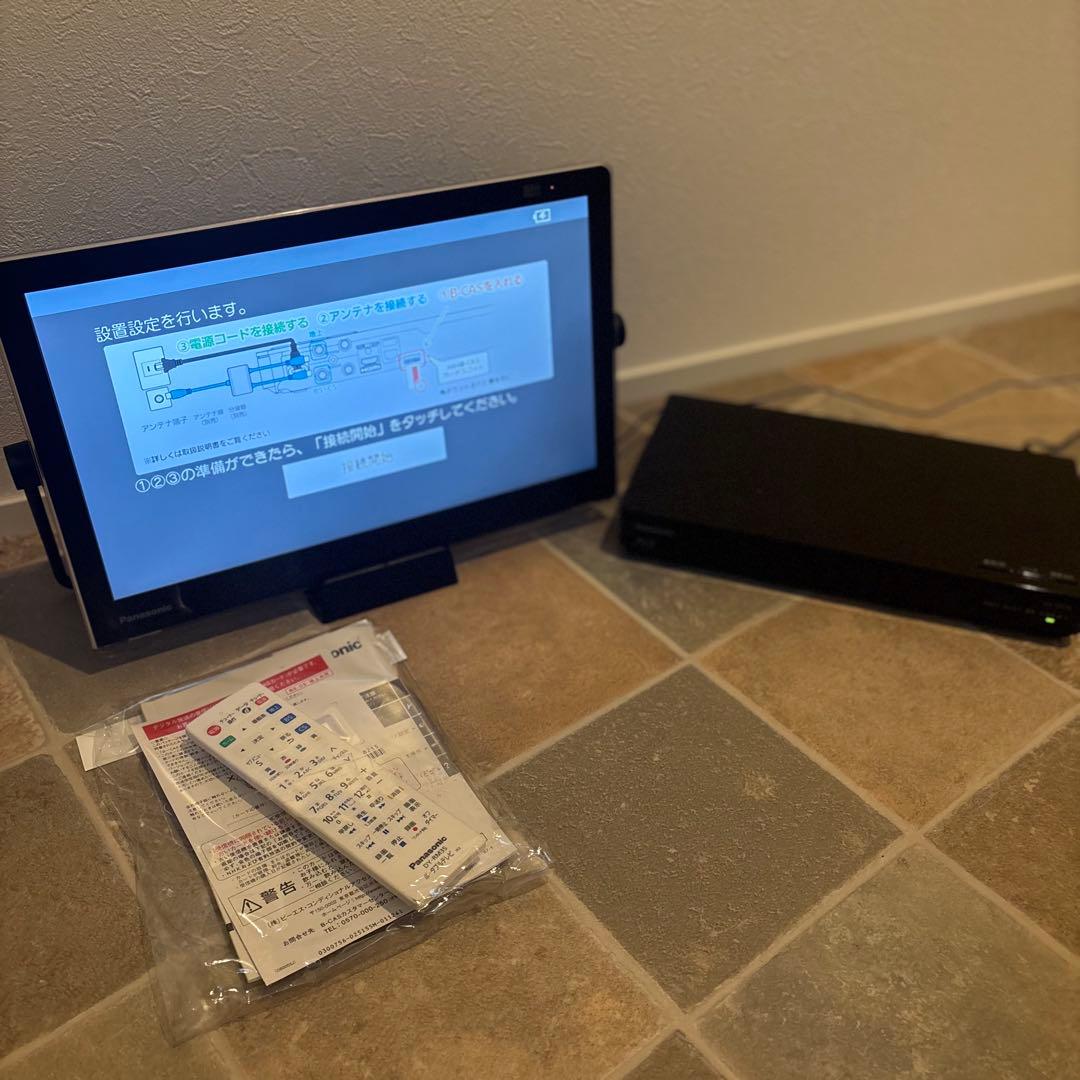 【美品】Panasonic プライベート ビエラ防水ブルーレイ ポータブルテレビ