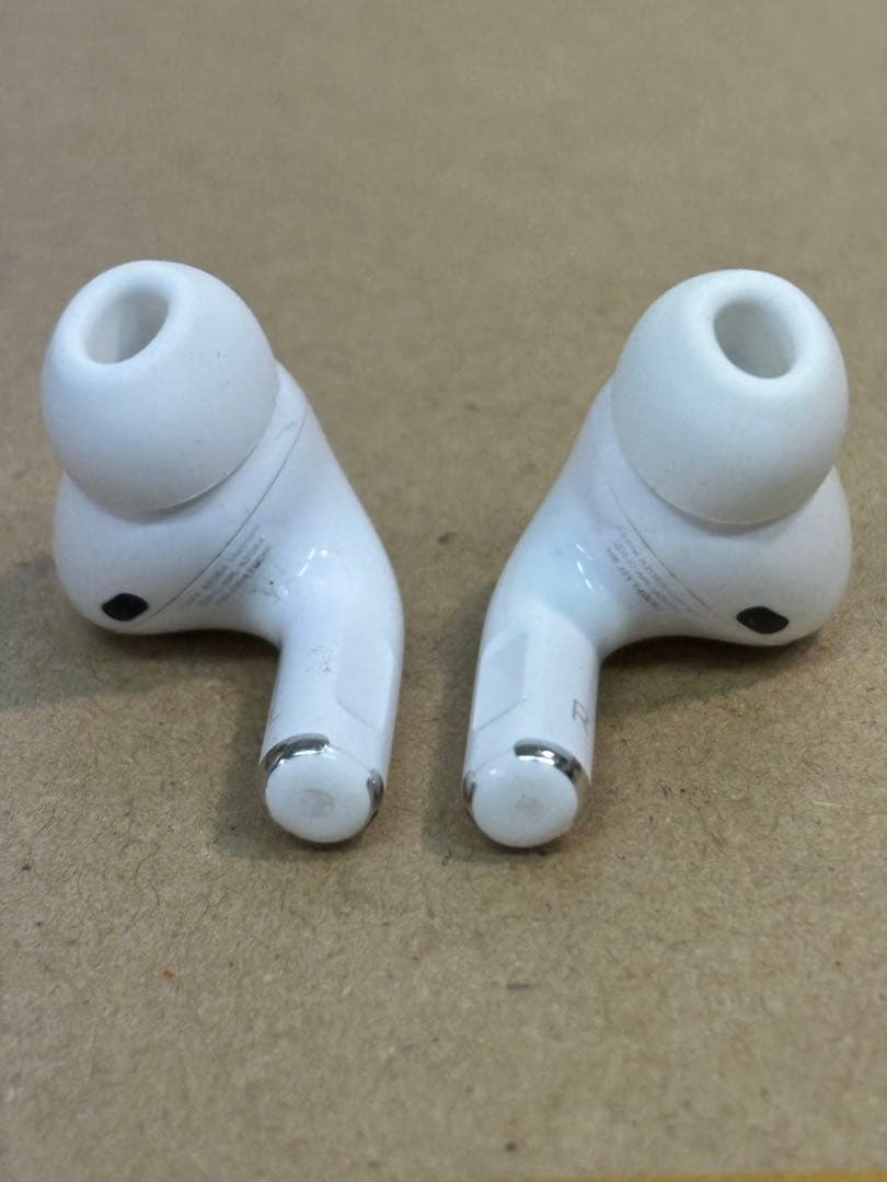 18933 AirPods Pro 第一世代　A2083/2084/2190