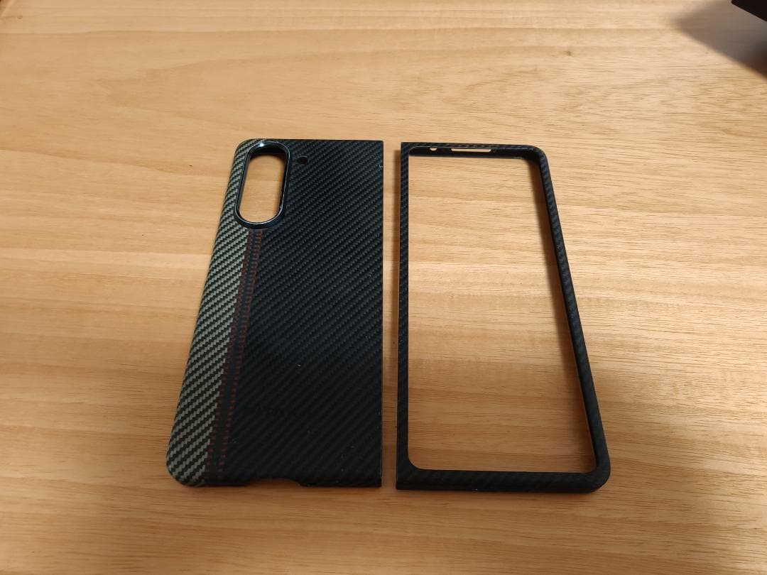 Galaxy Z Fold5 256GB アイシーブルー ケース付き