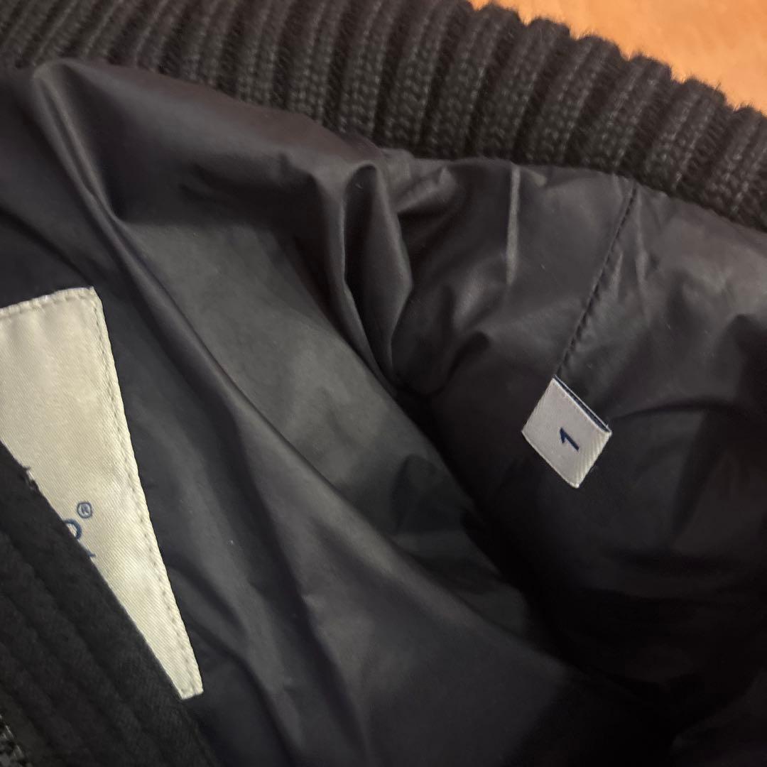 難あり年末値下げMONCLER ブラック ダウンベスト格安