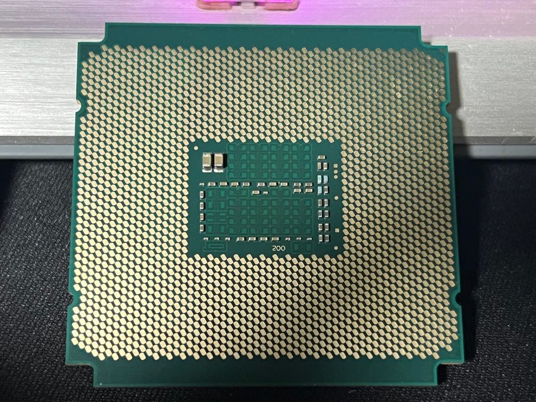 CPU Intel Xeon E5-2696 v3 2.30GHz CPU