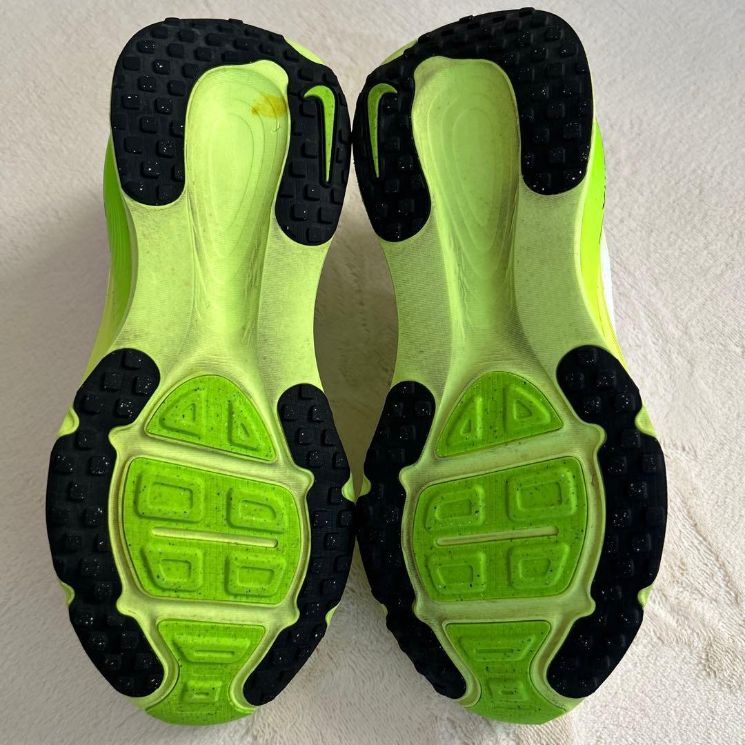 NIKE ナイキボメロ18