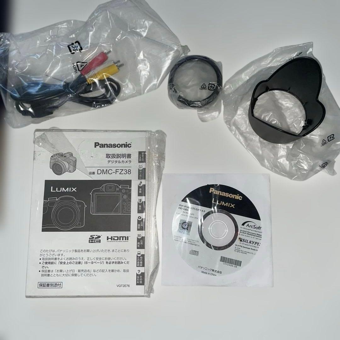 2/7迄★LUMIXカメラ DMC-FZ38 充電器 ソフトケース SDカード付