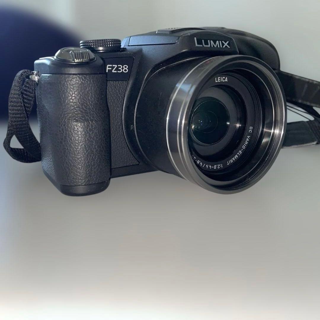 2/7迄★LUMIXカメラ DMC-FZ38 充電器 ソフトケース SDカード付