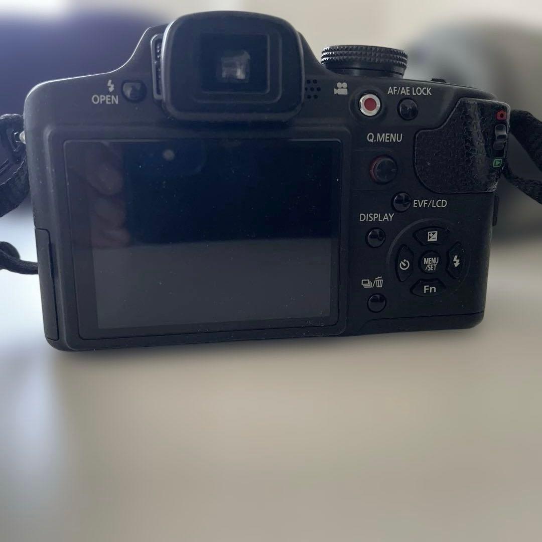 2/7迄★LUMIXカメラ DMC-FZ38 充電器 ソフトケース SDカード付