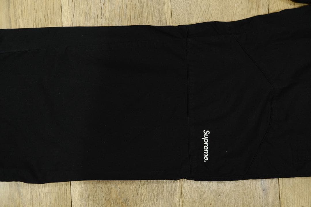 Supreme ブラック カーゴパンツ