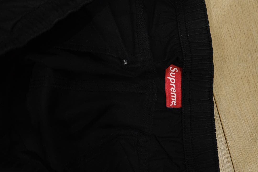 Supreme ブラック カーゴパンツ