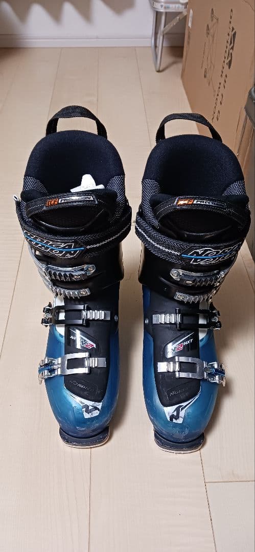 Nordica スキー ブーツ 青