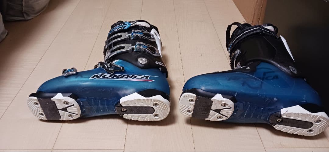Nordica スキー ブーツ 青