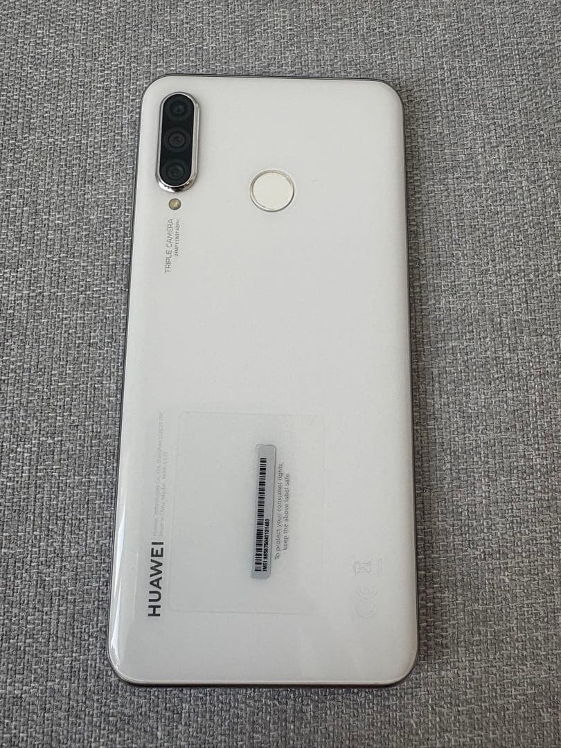 スマホ本体　HUAWEI P30 lite