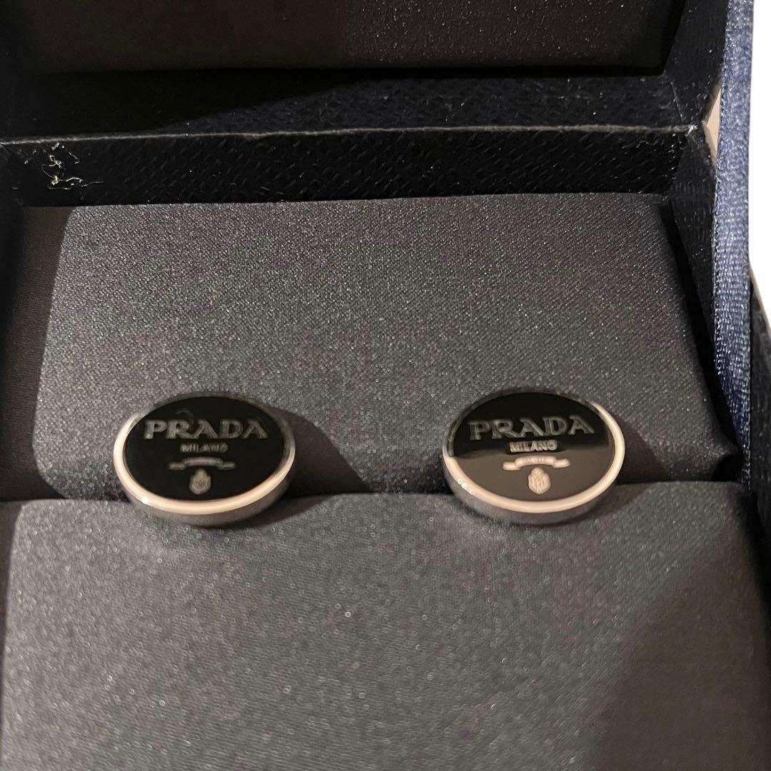 新品同様 箱付【PRADA】プラダ カフスボタン カフリンクス