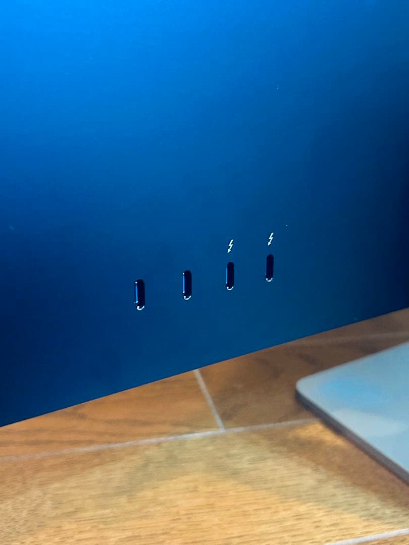 iMac 24inch ブルー