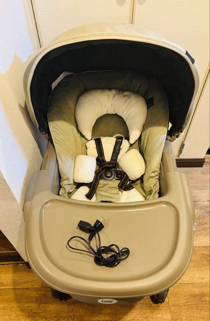 イ*ベ様 コンビ ネムリラ AUTO SWING BEDi ドーム EG ヘーゼ