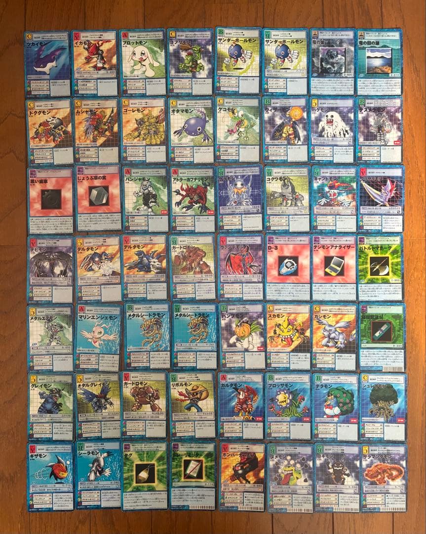 旧デジモンカード　約1000枚弱まとめ売り　カードバインダー　デッキケース付き