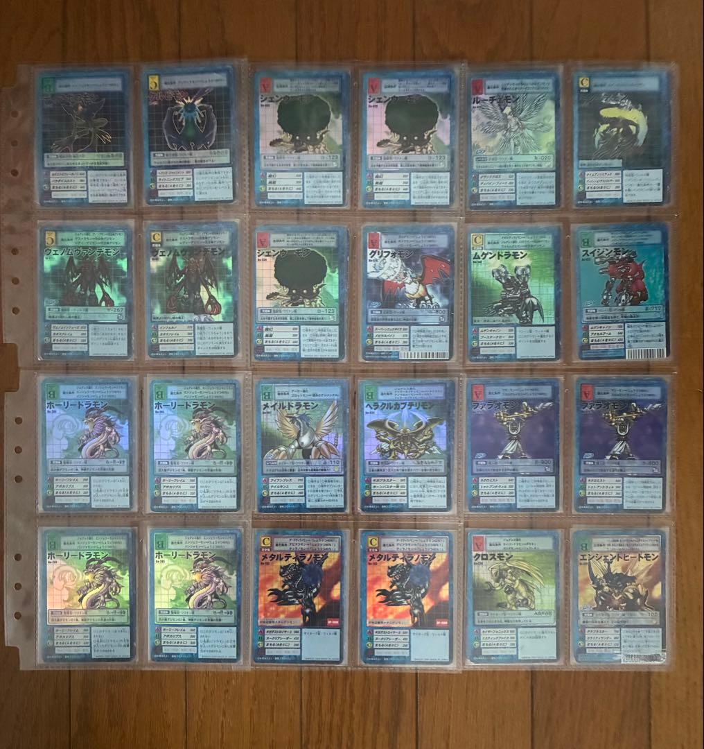 旧デジモンカード　約1000枚弱まとめ売り　カードバインダー　デッキケース付き