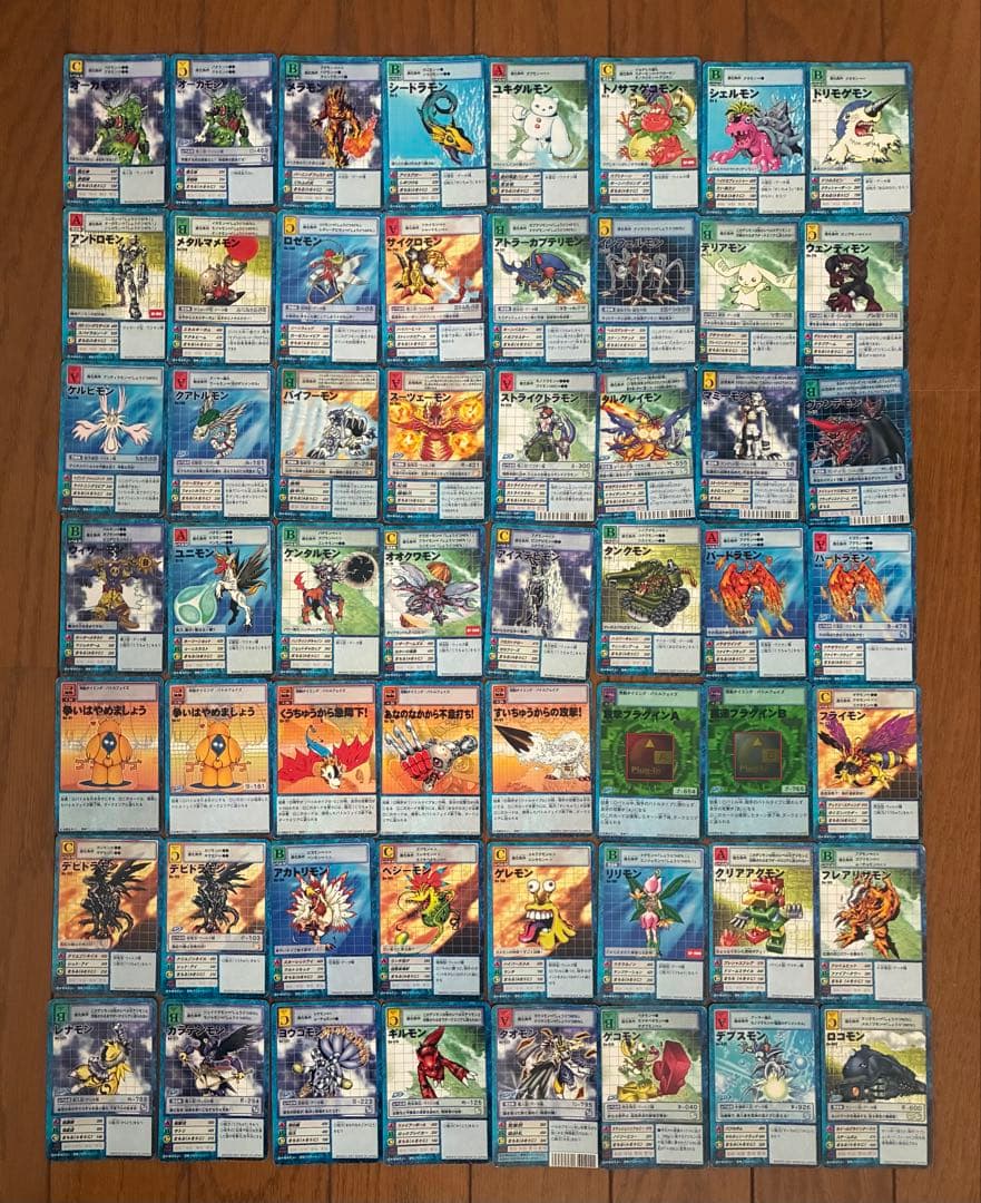 旧デジモンカード　約1000枚弱まとめ売り　カードバインダー　デッキケース付き