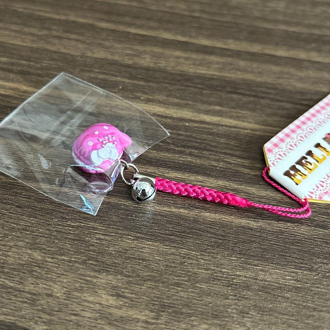 2010年　サンリオ　キティ　スイーツ　マカロン　レア　根付　ストラップ