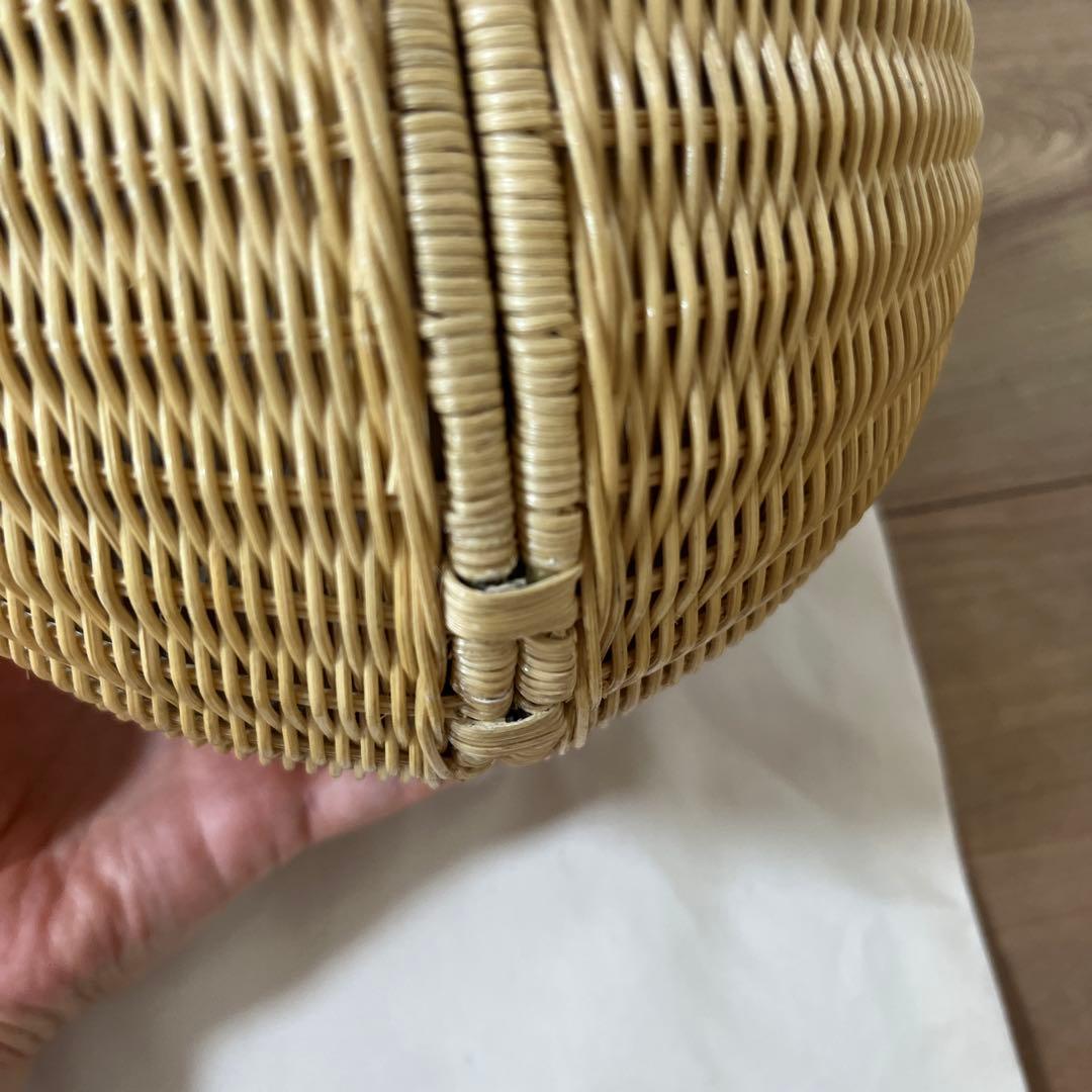 マニマリス フルムーンバスケット ナチュラル レザーハンドル ブラック