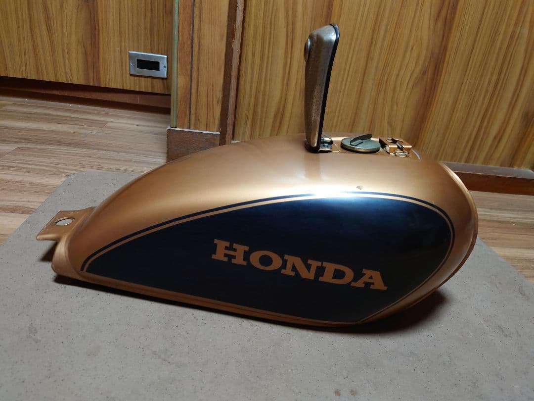 ホンダ　純正タンク　CB500 550four? CM400?　旧車　当時物