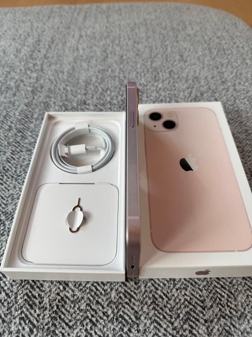 SIMフリー　残債等なし　iPhone13 128GBピンク