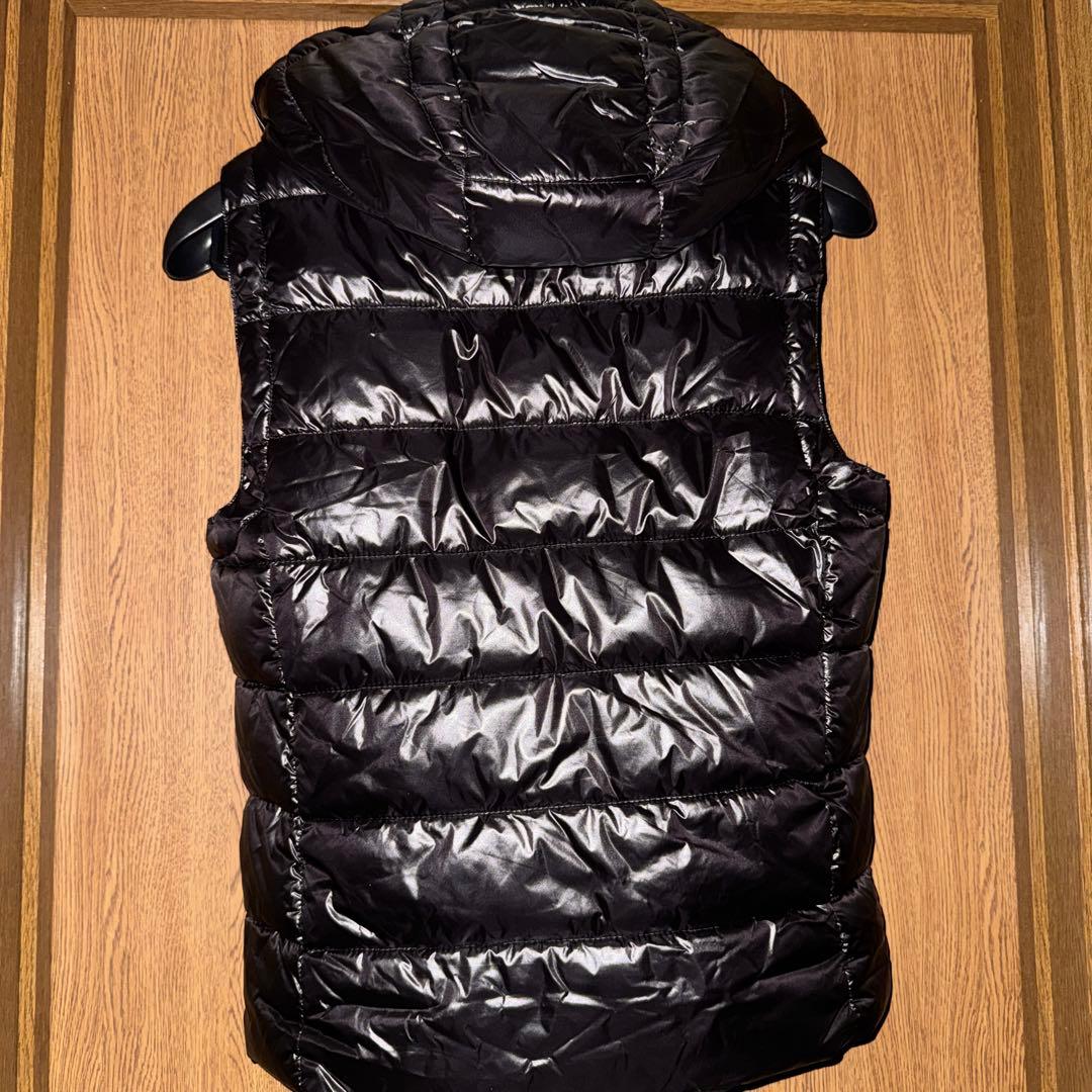アダムスジャグラー ダウンベスト ブラック S
