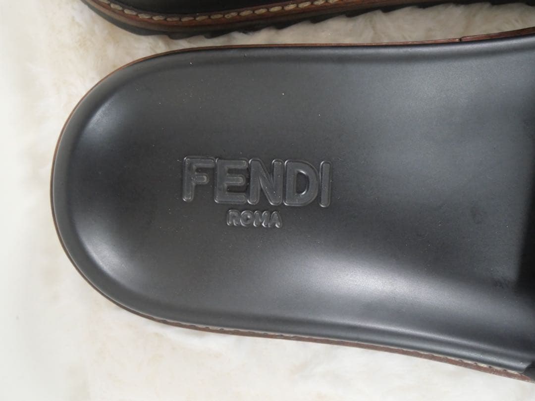 FENDI　メンズサンダル