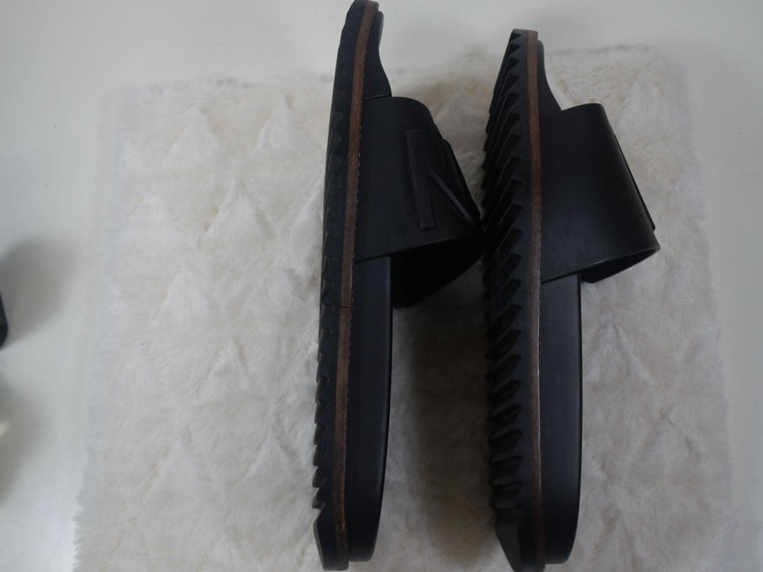 FENDI　メンズサンダル