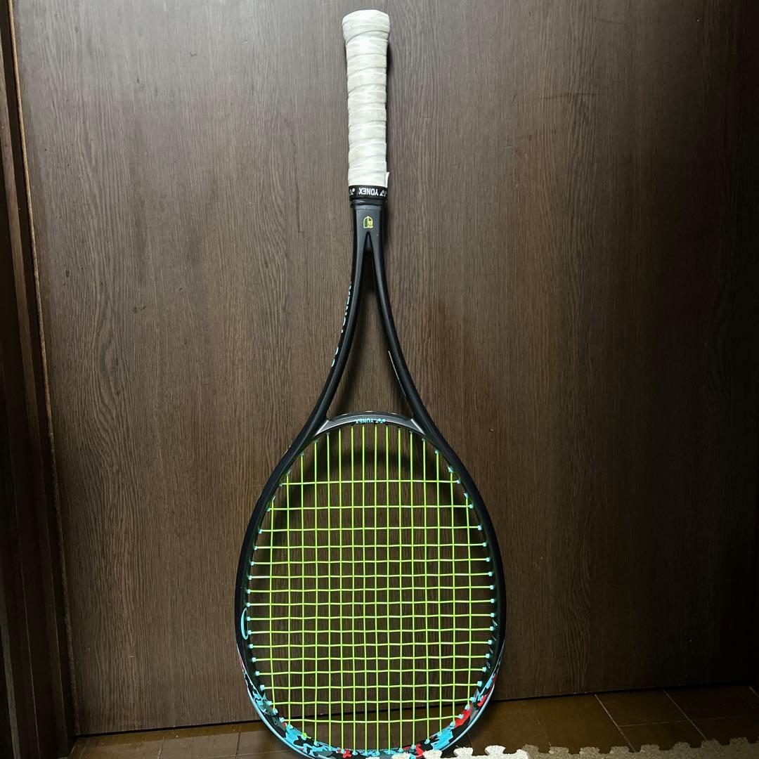 ジオブレイク70V　GEOBREAK70V　ソフトテニスラケット