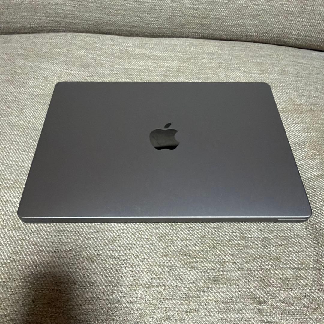 【美品】MacBookPro メモリ32GB/512GB/14インチ2021年製