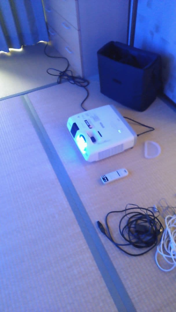 プロジェクターEPSON EB-536WT