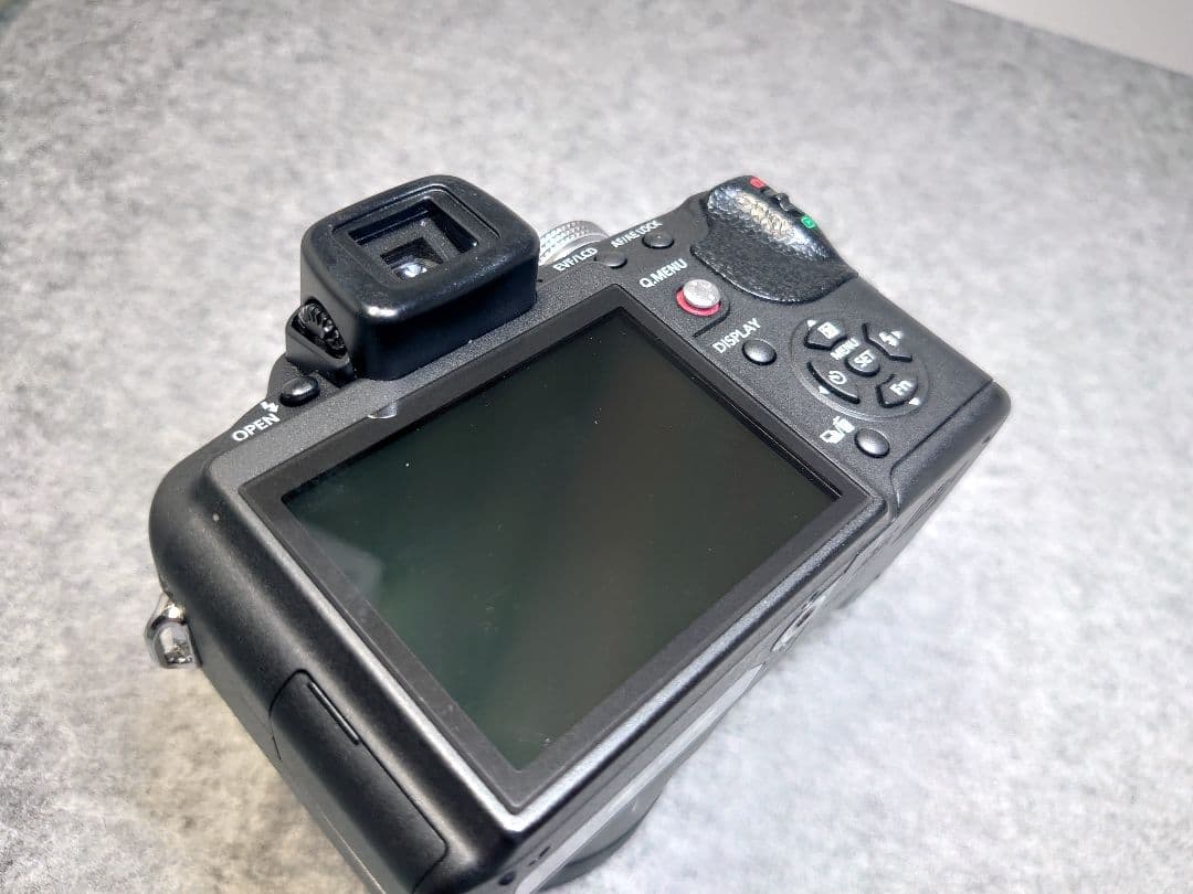 Panasonic LUMIX DMC-FZ28 コンデジ