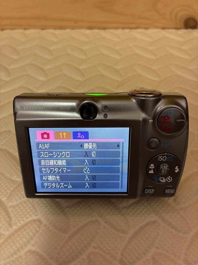 美品純正ケース付き　canon&キャノン　ixy900is デジタルカメラ