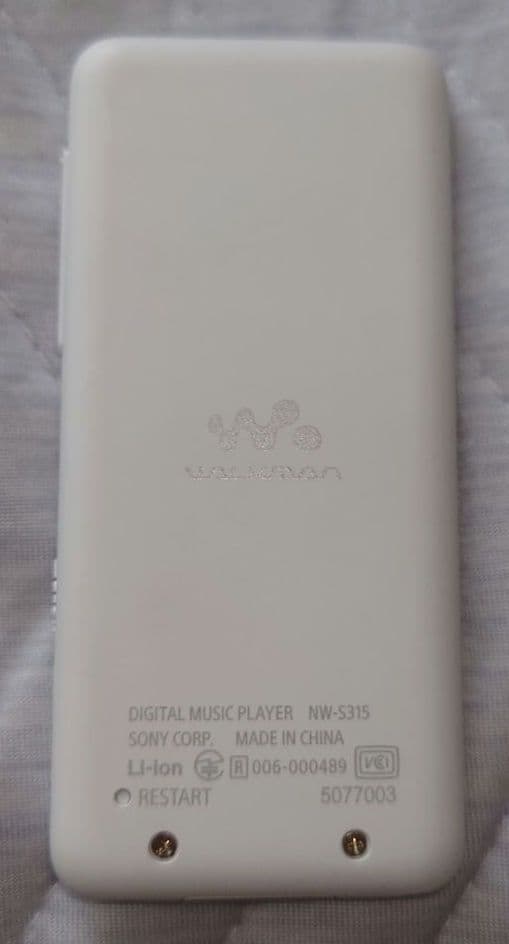 SONY NW-S315 ホワイト 16GB　説明書、箱あります！
