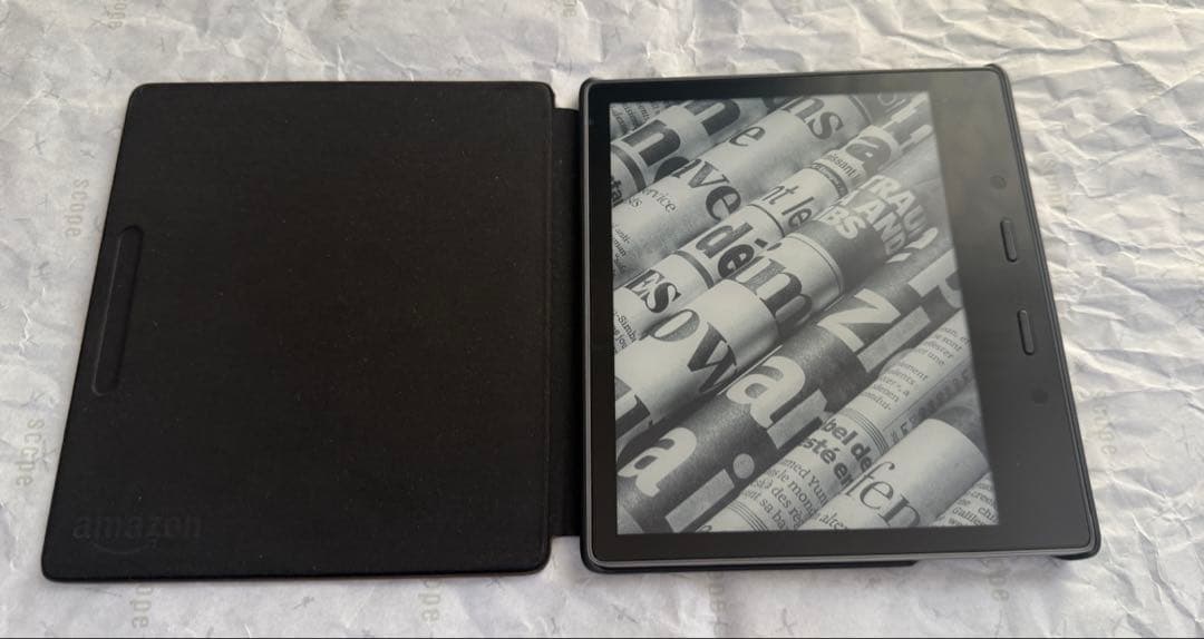 Amazon Kindle Oasis 本体 レザー製カバー付き