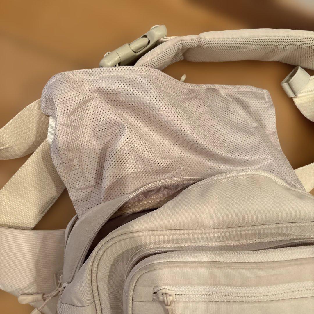 ポムル　ボディバック　ヒップシート