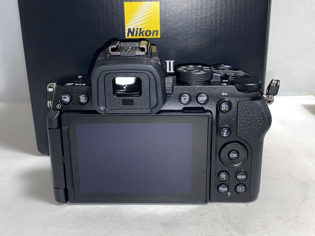 【新品同様品】 Nikon z50ii ボディ 本体