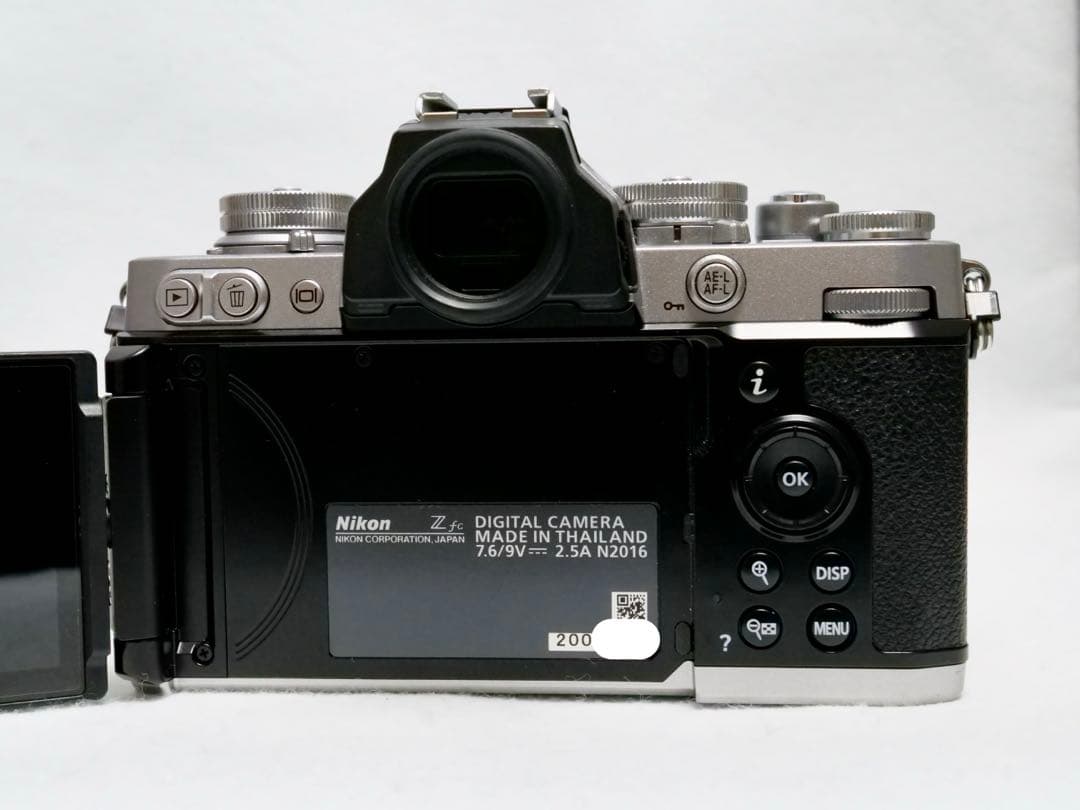 [ジャンク] NIKON / Zfc 16-50 VR SLレンズキット