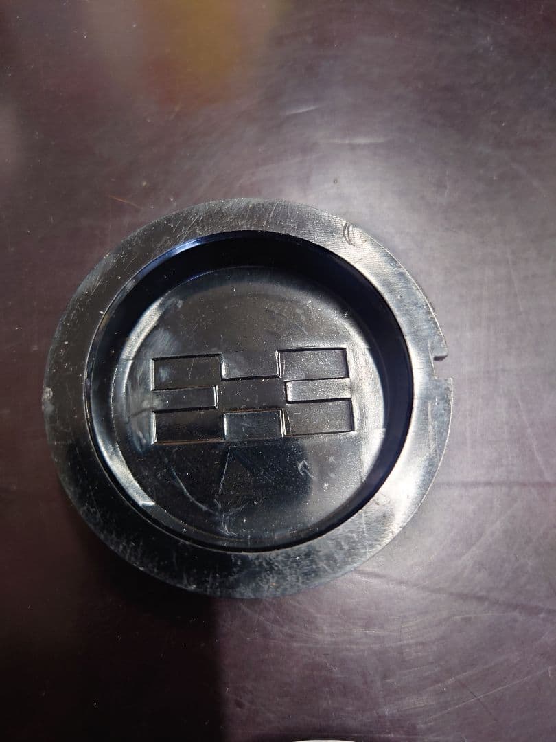 チェックマン ホーンボタン